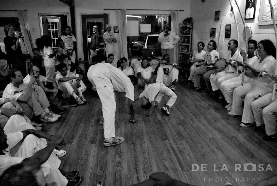 Black and white photograph of a close roda inside the academy